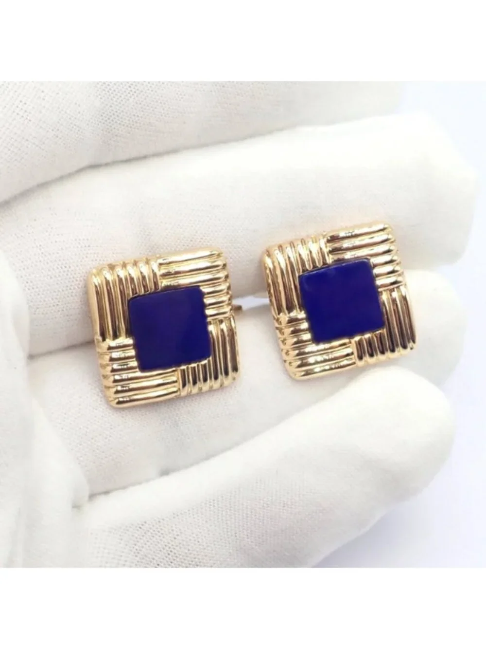Piaget 18k Yellow Gold Large Lapis Lazuli Rope Square Gold Cufflinks
